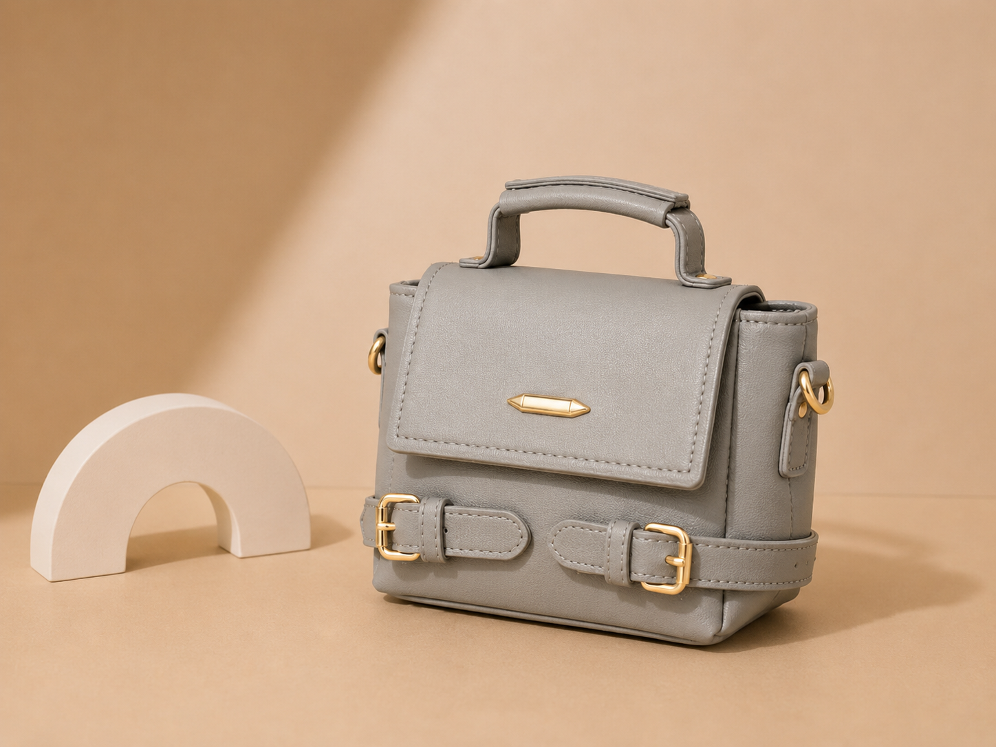 Belle Hand Bag